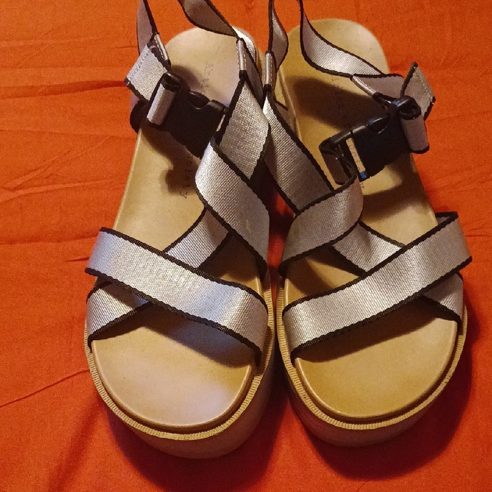 Stylish Strappy Sandals